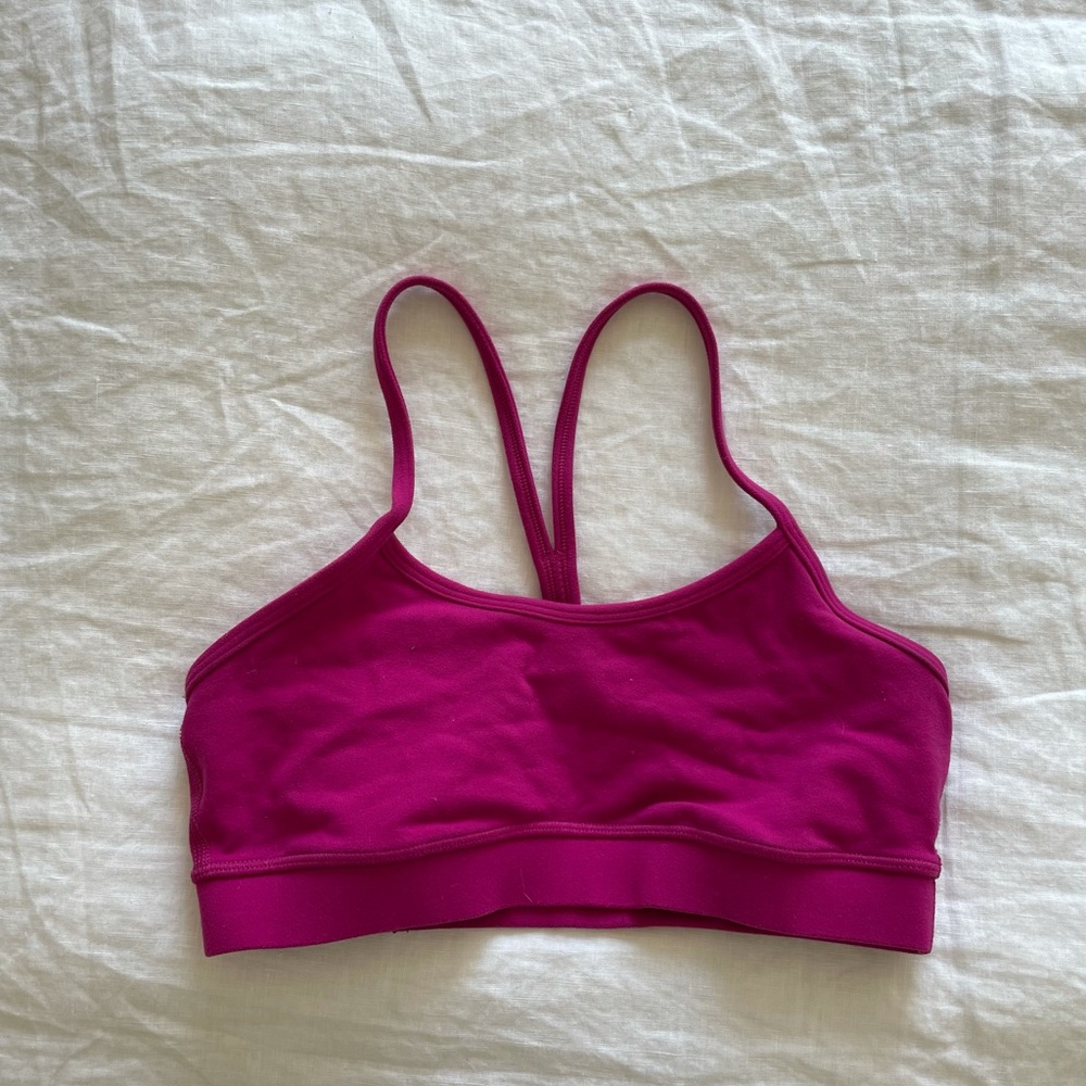 Lululemon sports bra